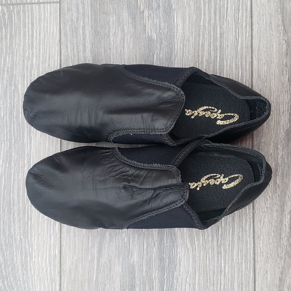 Capezio Women's EJ2 E-Series Jazz Slip-On. Size 7.5 (runs a bit small)
